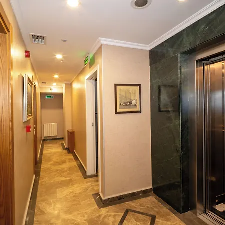 Blisstanbul Hotel 4*