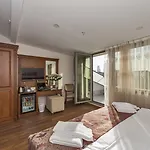 فندق Blisstanbul 4*