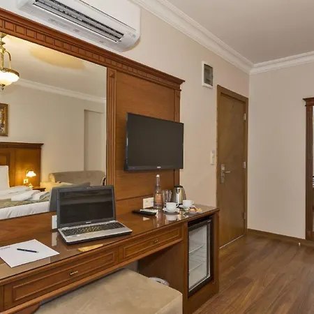 Blisstanbul Hotel 4*