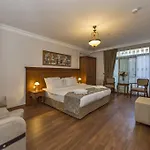 Blisstanbul Hotel 4*